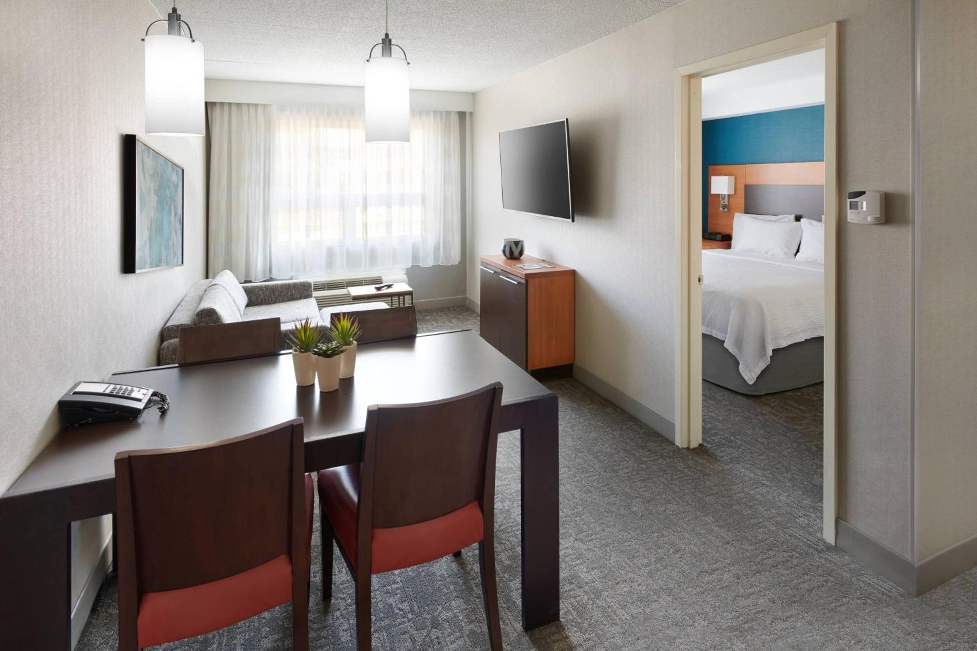 Hotel Towneplace By Marriott Mississauga-airport Corporate Centre
